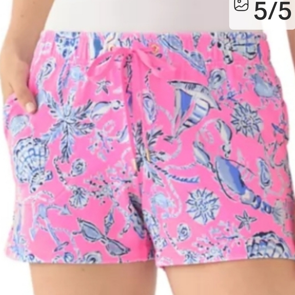 New Lilly Pulitzer Loxley shorts Pink Barefoot Beachcombers Medium